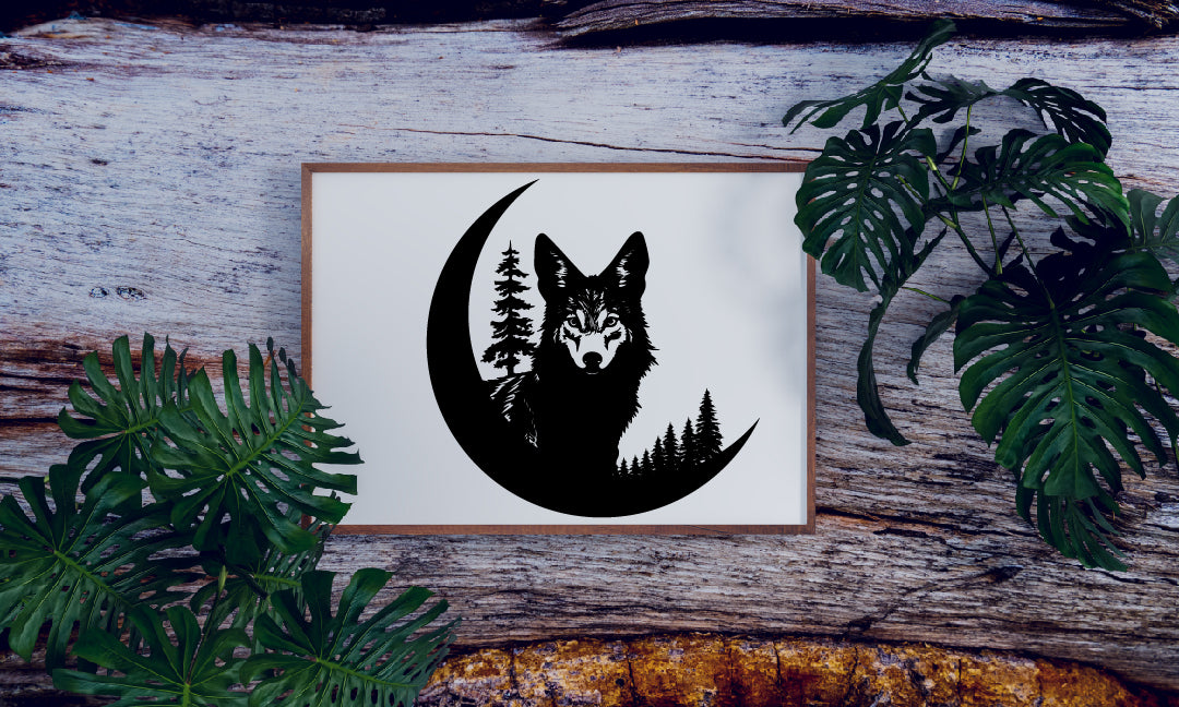 Striking Black Wolf Stencil – Wild Essence Vector Design