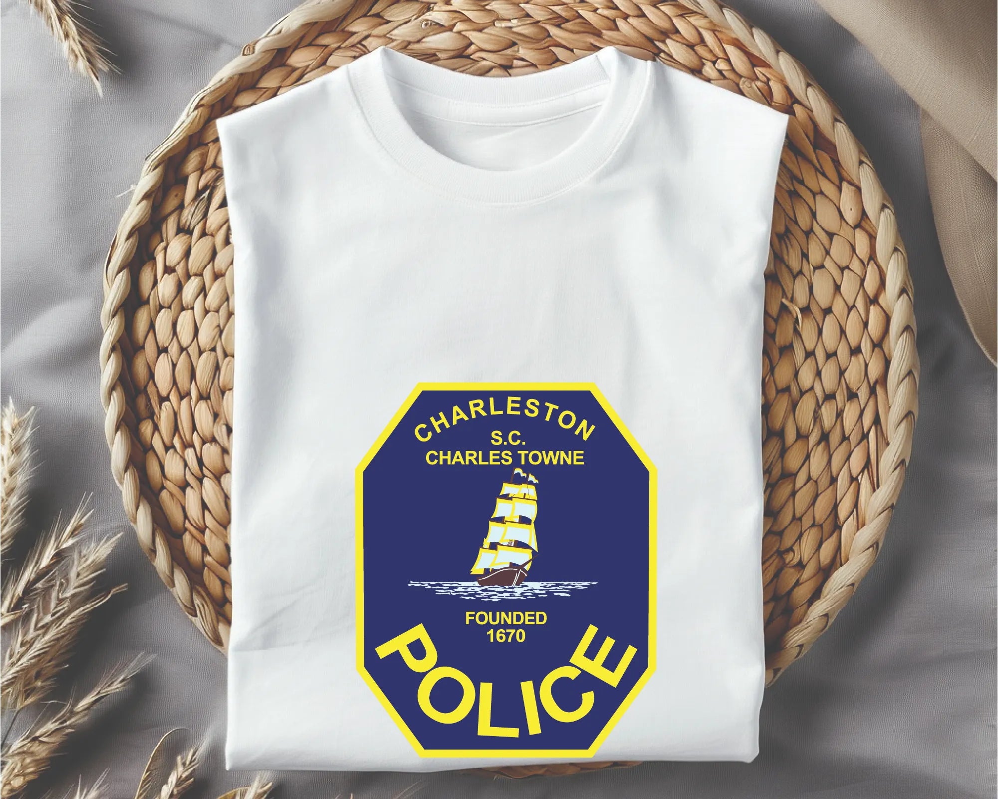Charleston Police Patch SVG

South Carolina Law Enforcement Vector Design

Octagonal Police Patch Engraving File